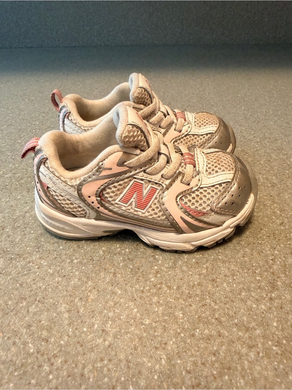 New Balance 530 Toddler Sneakers Size 6